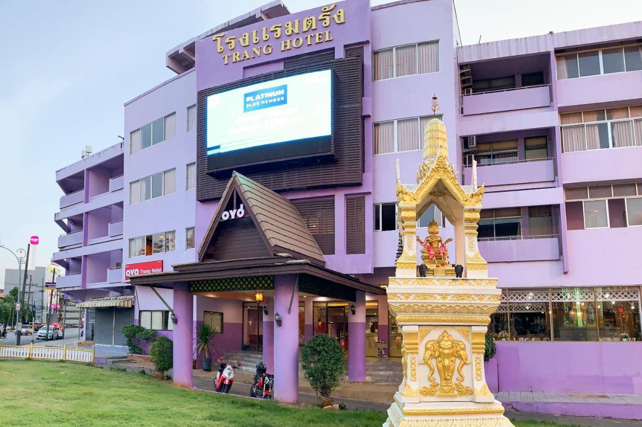 Oyo 565 Trang Hotel Exterior foto